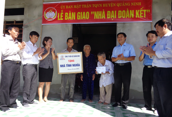 Thực hiện cuộc vận động "Ngày vì người nghèo" ở huyện Quảng Ninh: Đạt được nhiều kết quả quan trọng