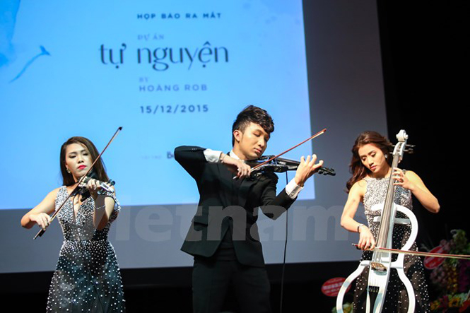 "Tự nguyện" – Dự án âm nhạc đầy xúc cảm của Hoàng Rob