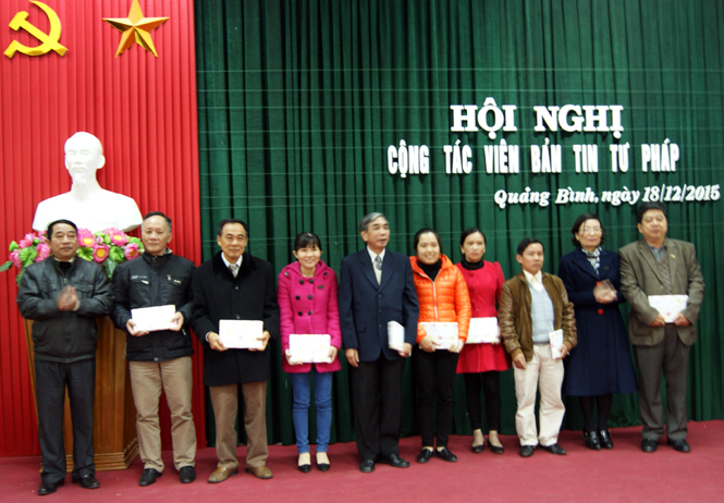 Hội nghị cộng tác viên Bản tin Tư pháp