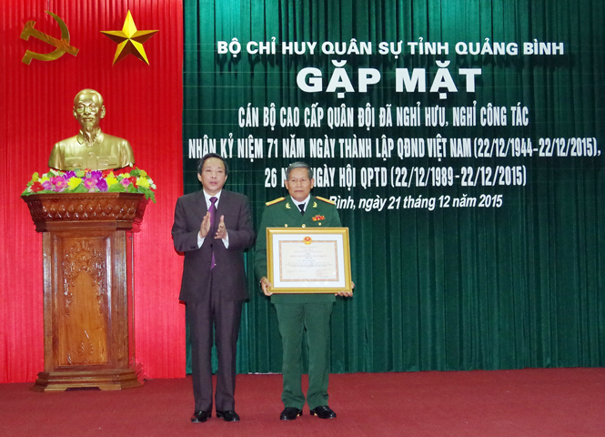 Gặp mặt cán bộ cao cấp Quân đội nghỉ hưu, nghỉ công tác trên địa bàn tỉnh