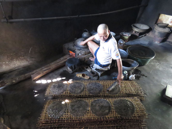 Bánh tráng Tân An: Thương hiệu quà quê
