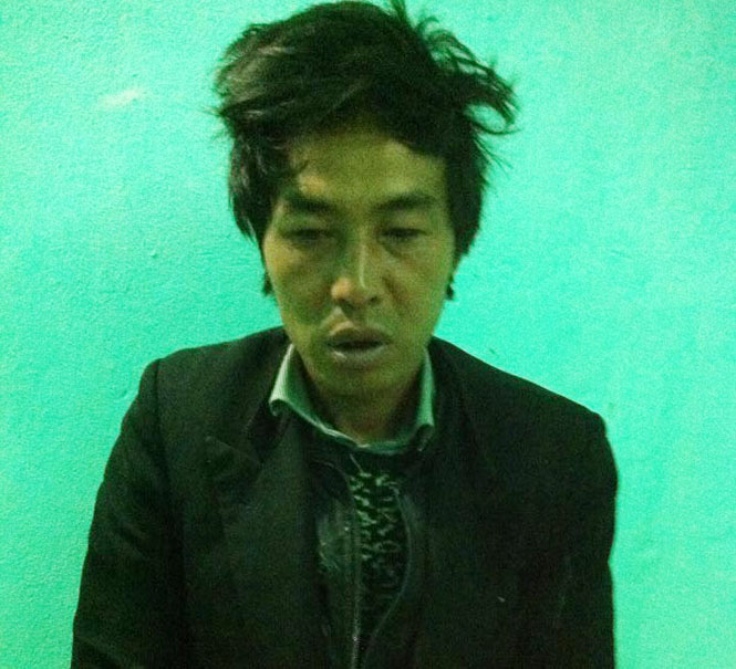 Bắt quả tang đối tượng bán trái phép chất ma túy