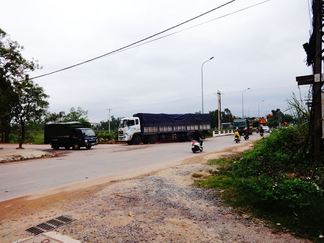 Vì sao những ngọn đèn đường không sáng?