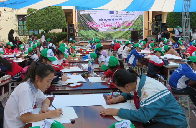 Liên hoan vẽ tranh "Rừng xanh ước mơ"