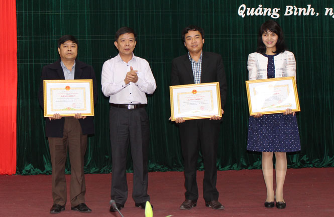 Năm 2015, tai nạn giao thông giảm cả ba tiêu chí
