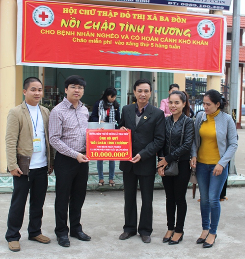 Ủng hộ Quỹ "Nồi cháo tình thương" cho bệnh nhân nghèo