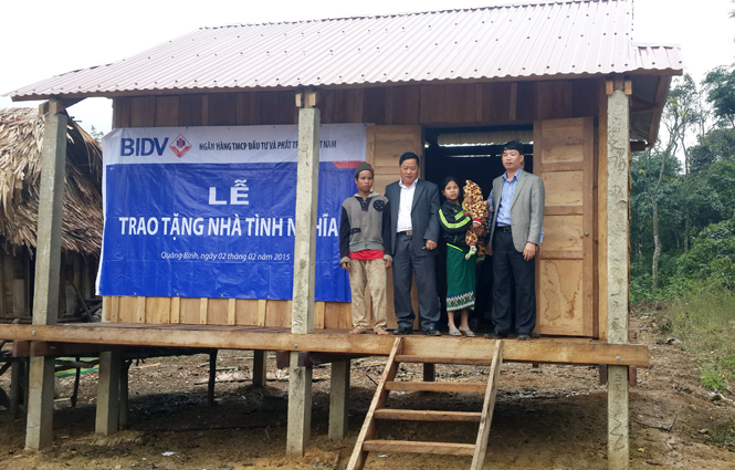 Chung tay chăm lo Tết cho người nghèo