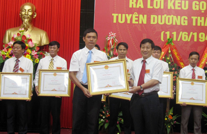 Tạo động lực thúc đẩy các phong trào thi đua