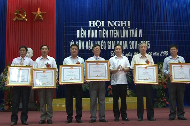 Học Bác từ những việc làm thiết thực