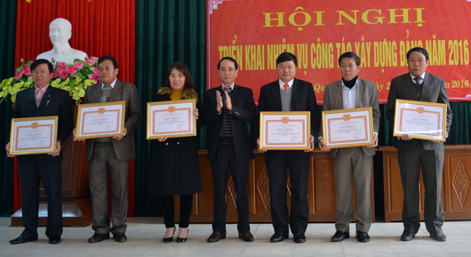 Huyện ủy Quảng Ninh: Triển khai công tác xây dựng Đảng năm 2016
