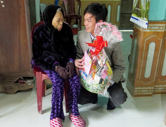 Chăm lo Tết cho các đối tượng