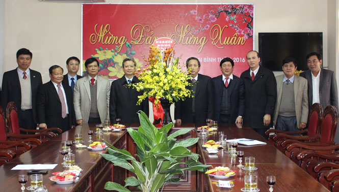 Đoàn cán bộ tỉnh Thừa Thiên-Huế thăm và chúc tết Đảng bộ và nhân dân tỉnh Quảng Bình