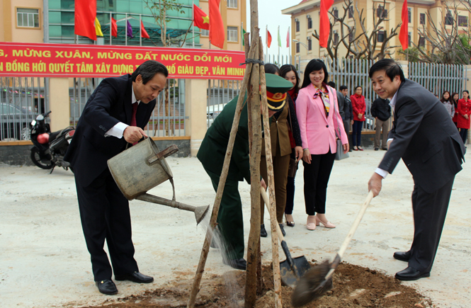 Phát động Tết trồng cây "Đời đời nhớ ơn Bác Hồ"