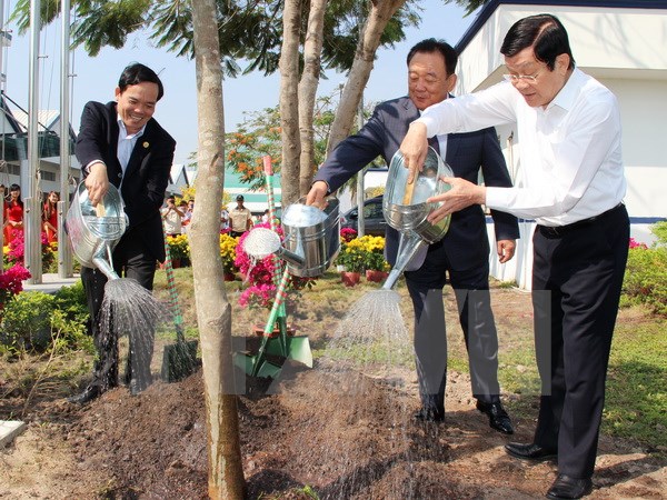 Chủ tịch nước phát động "Tết trồng cây đời đời nhớ ơn Bác Hồ"