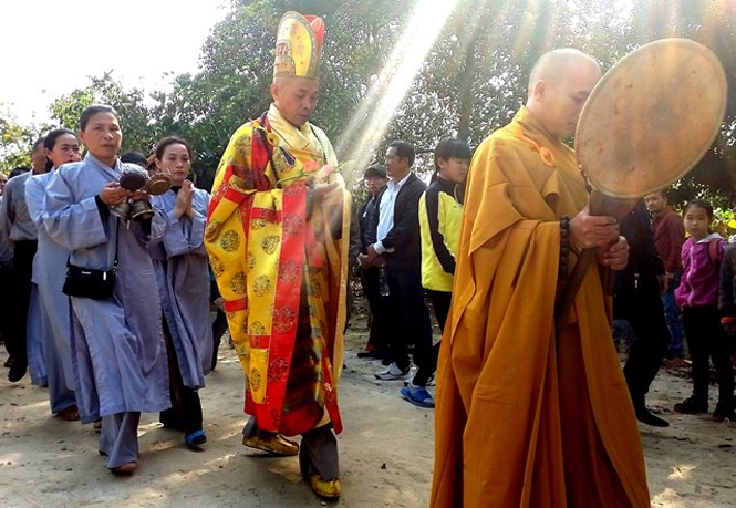 Lễ chùa đầu năm
