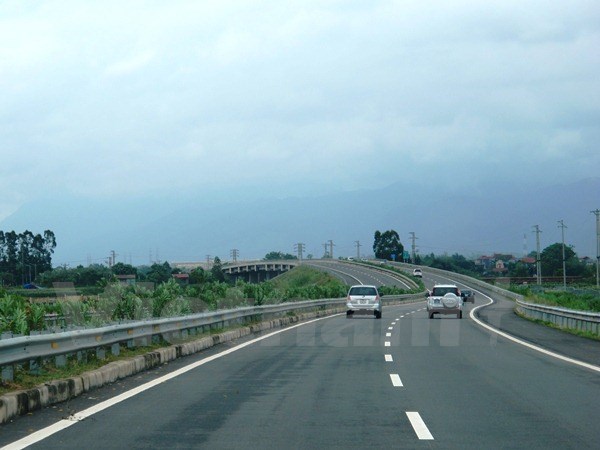 Đề xuất đầu tư xây đường cao tốc Quảng Bình-Quảng Trị dài 80km