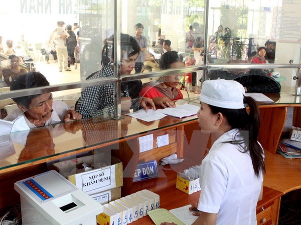 Tăng viện phí: Người không có thẻ bảo hiểm y tế chưa bị ảnh hưởng