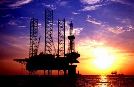 Việt Nam lên tiếng trước việc Trung Quốc mời thầu các lô dầu khí