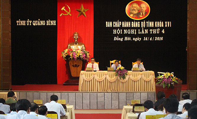 Hội nghị Ban Chấp hành Đảng bộ tỉnh lần thứ 4