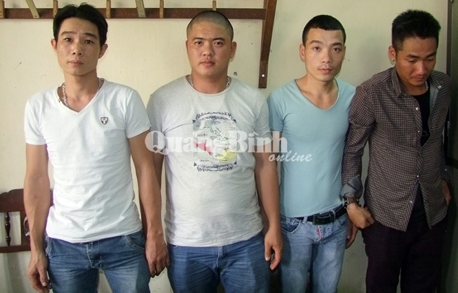 Công an TP. Đồng Hới : Bắt 4 đối tượng trộm chó