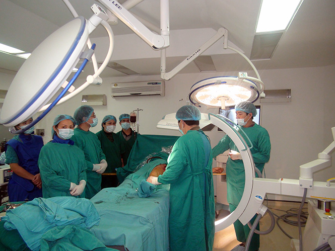 Bệnh viện hữu nghị Việt Nam-Cu Ba Đồng Hới: Tạo đột phá từ việc ứng dụng kỹ thuật mới, kỹ thuật cao