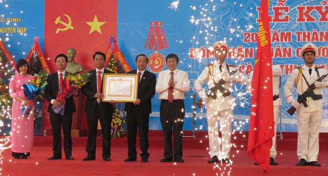 Trường THPT Chuyên Võ Nguyên Giáp: Kỷ niệm 20 năm thành lập và đón nhận Huân chương Lao động hạng Nhì