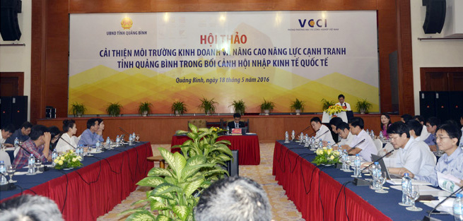 Hội thảo cải thiện môi trường đầu tư kinh doanh và nâng cao chỉ số năng lực cạnh tranh tỉnh Quảng Bình