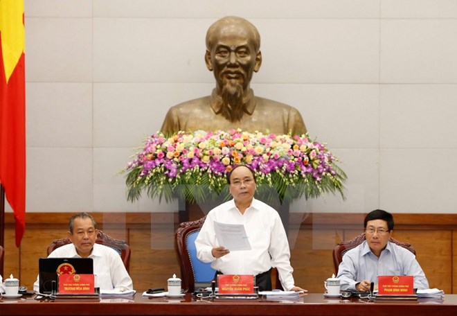 Thủ tướng chủ trì phiên họp Chính phủ đánh giá tình hình KT-XH