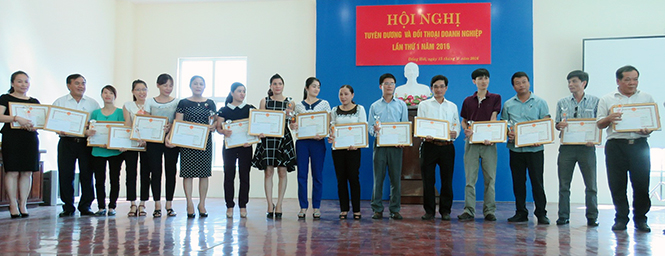 Chi cục Thuế Đồng Hới: Đối thoại với doanh nghiệp lần thứ nhất năm 2016