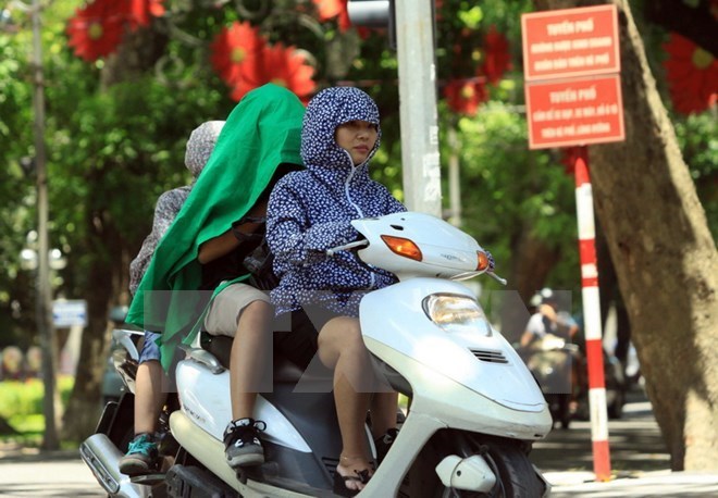 Bắc Bộ tiếp tục nắng nóng diện rộng, nhiệt độ cao nhất 38 độ C