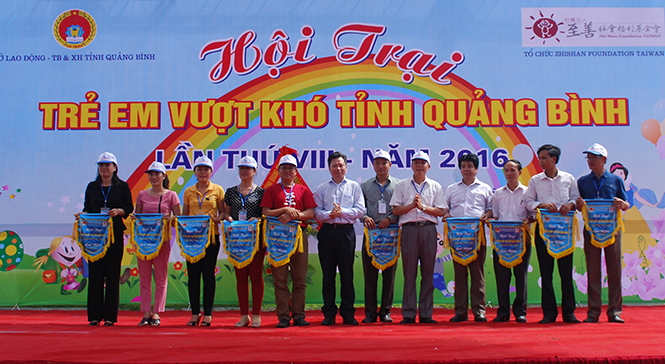 Hội trại trẻ em vượt khó tỉnh Quảng Bình năm 2016