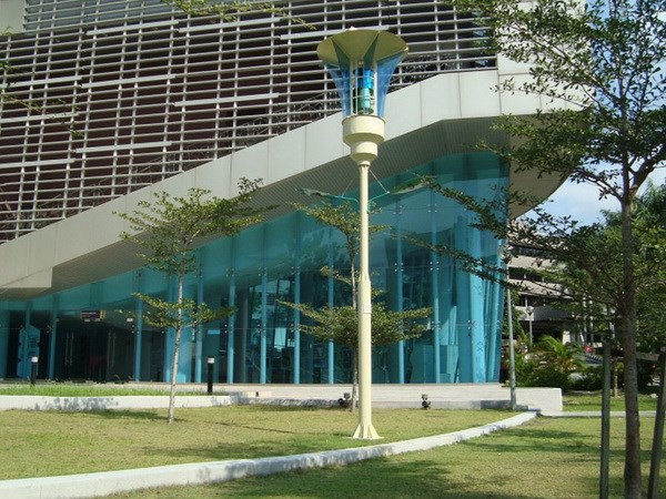 Malaysia lắp bẫy bắt muỗi chạy bằng năng lượng mặt trời