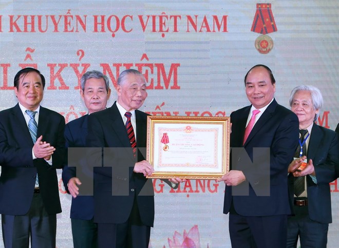 Thủ tướng dự kỷ niệm 20 năm thành lập Hội Khuyến học Việt Nam