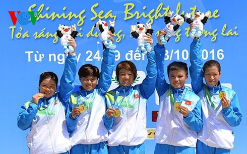 Cập nhật trưa ngày 3 ABG 5: Điền kinh, đá cầu lập cú đúp "vàng"