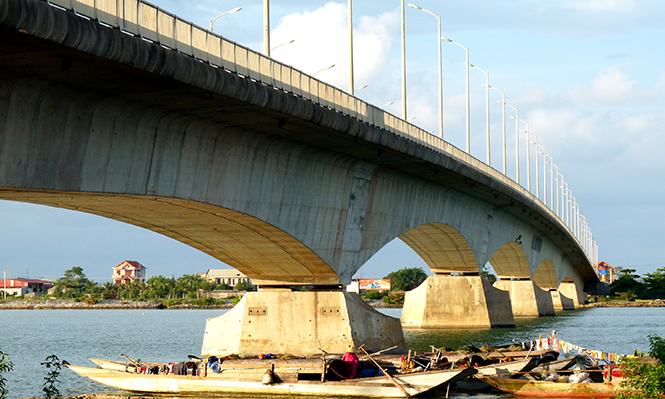 Bên dòng Gianh