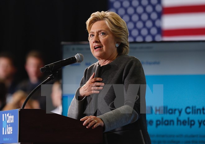 Bầu cử Mỹ: Bà Hillary Clinton tiếp tục dẫn điểm ông Donald Trump