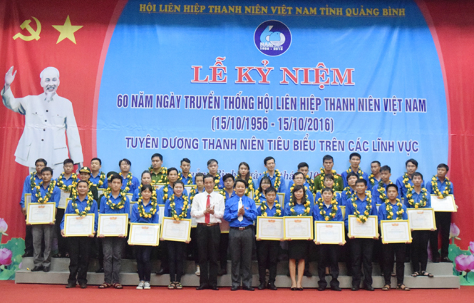 Tuyên dương thanh niên tiêu biểu trên các lĩnh vực