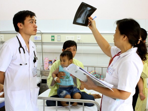 Hợp tác kỹ thuật chẩn đoán và điều trị viêm phổi với Nhật Bản