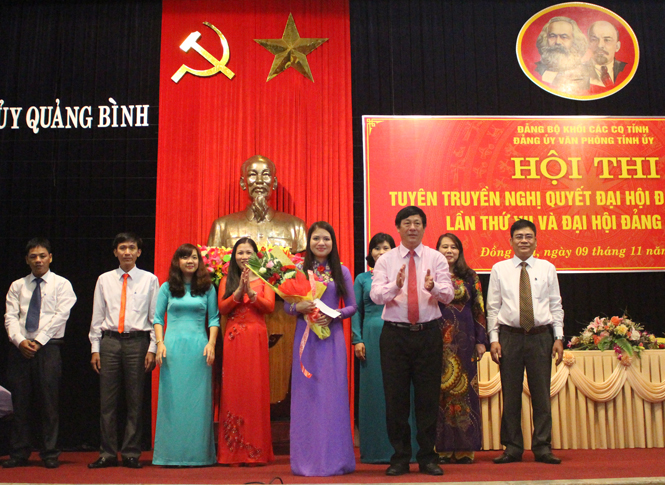 Đảng bộ Văn phòng Tỉnh ủy: Hội thi tuyên truyền Nghị quyết Đại hội Đảng toàn quốc lần thứ XII và nghị quyết đại hội Đảng các cấp