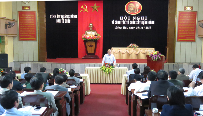 Tập trung thực hiện 4 vấn đề trọng tâm về công tác tổ chức xây dựng Đảng