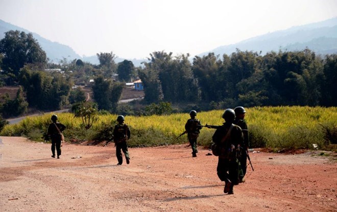 Quân đội Myanmar đụng độ các chiến binh Rohingya, 8 người chết