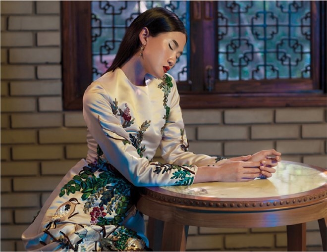 Kha Mỹ Vân: Cô nàng "chẳng giống ai" của làng mẫu Việt