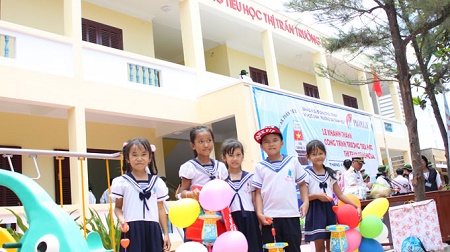 Ngôi trường trên đảo Trường Sa