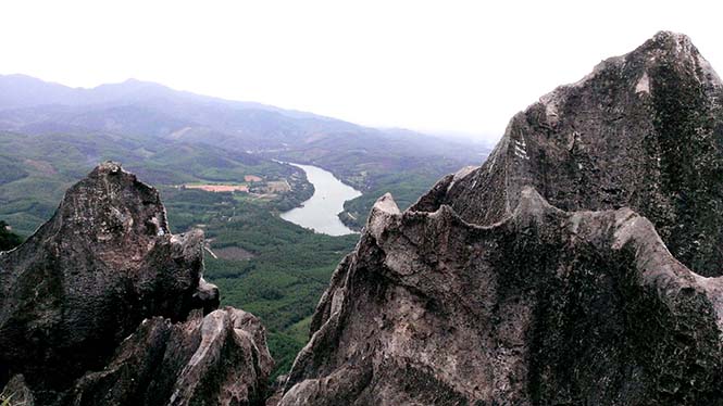 Đọc Âm vang một miền quê
