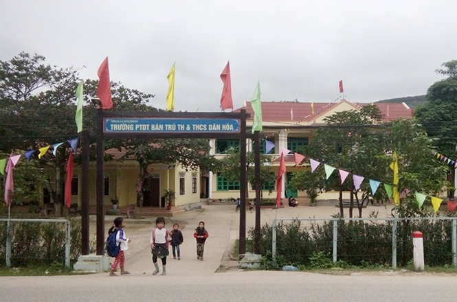 Xã Dân Hóa (Minh Hóa): Công trình dang dở, học sinh có nguy cơ bỏ học