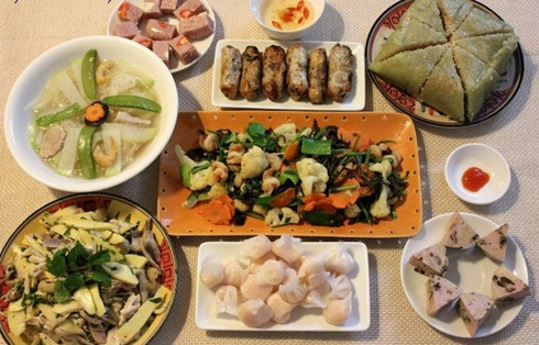 Ăn uống ngày Tết: Những lưu ý cho người bệnh mãn tính