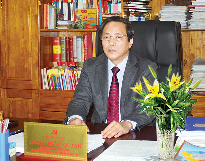 Thư chúc mừng năm mới Đinh Dậu 2017 của đồng chí Hoàng Đăng Quang, Ủy viên Trung ương Đảng, Bí thư Tỉnh ủy, Chủ tịch HĐND tỉnh