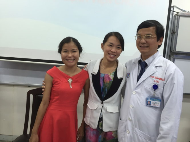 Ghép thành công hai cặp ghép thận đổi chéo người cho