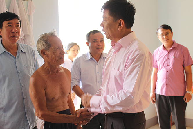 Vơi đi nỗi đau da cam