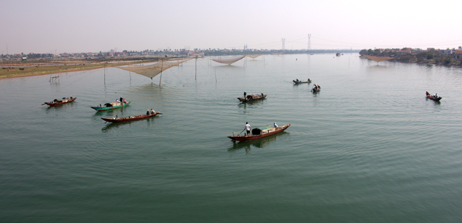 Thị xã ngã ba sông